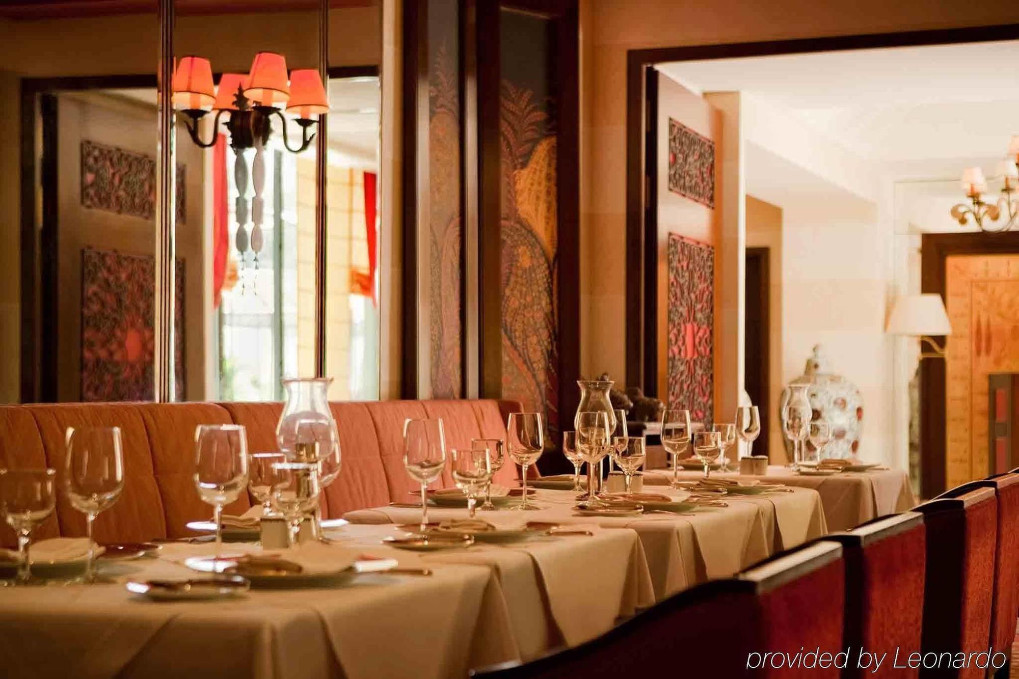 Royal Hotel Oran - Mgallery By Sofitel Екстериор снимка
