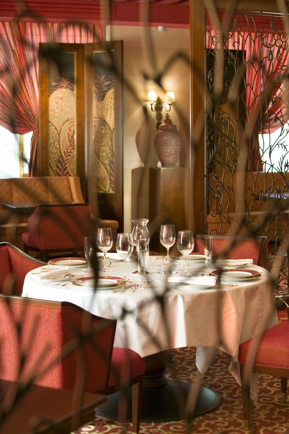 Royal Hotel Oran - Mgallery By Sofitel Екстериор снимка